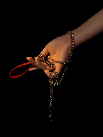REVERIEE Custom BDSM Leather Leash