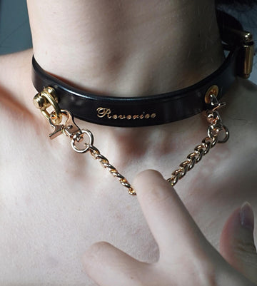 REVERIEE "Tug Me" Bespoke Collar