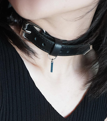 REVERIEE "Sylus" – Handmade Black Leather Statement Collar | Minimalist Choker |Party & Everyday Accessory/Custom Engraved Name Collar