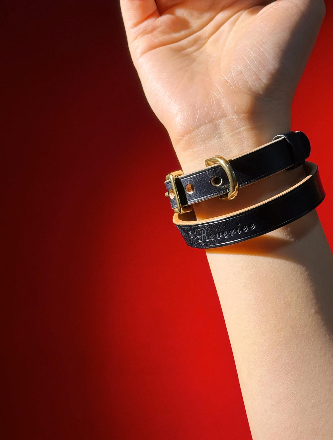 REVERIEE "Eclipse" Bespoke Handmade Leather Discreet Collar – 2-in-1 Minimalist Choker/Custom Engraved Size&Name Necklace/Kinky Jewelry/Gift