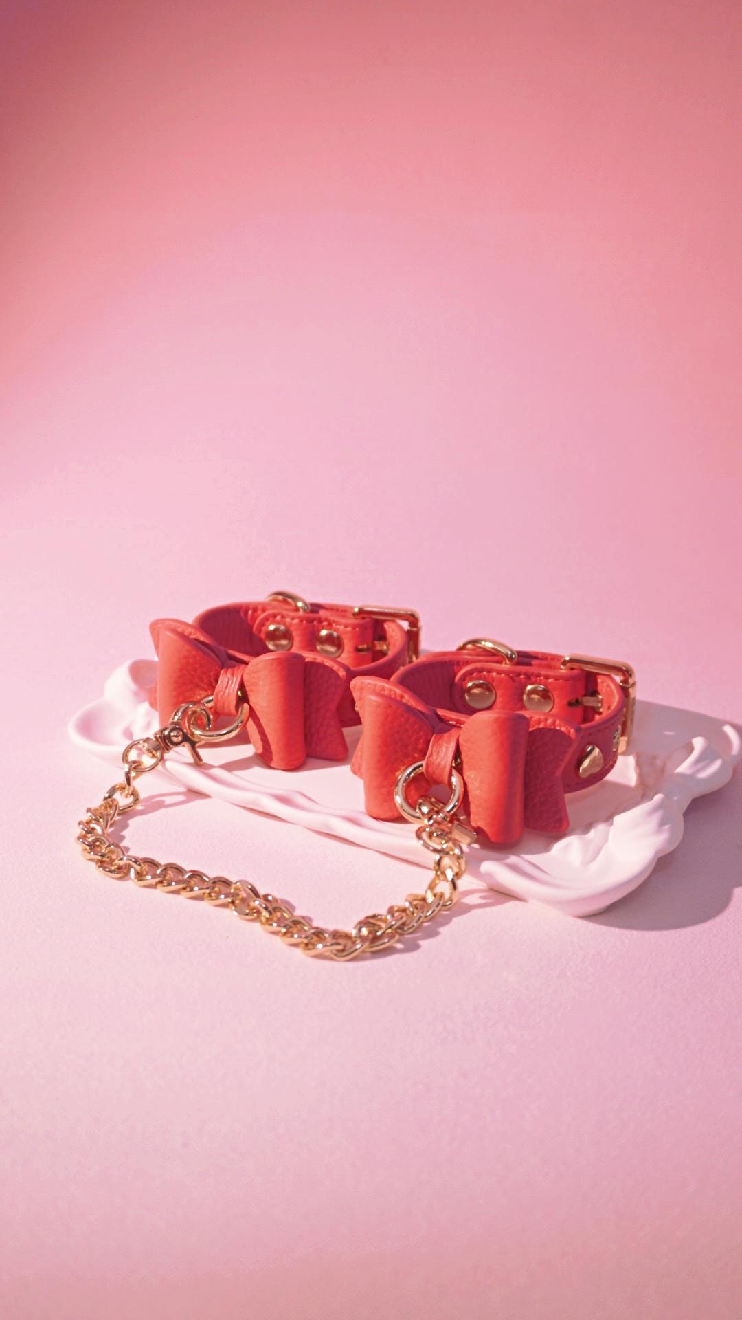 REVERIEE "Play Nice" Leather Bow Bespoke Bondage Cuff Set PINK/BLACK/WHITE